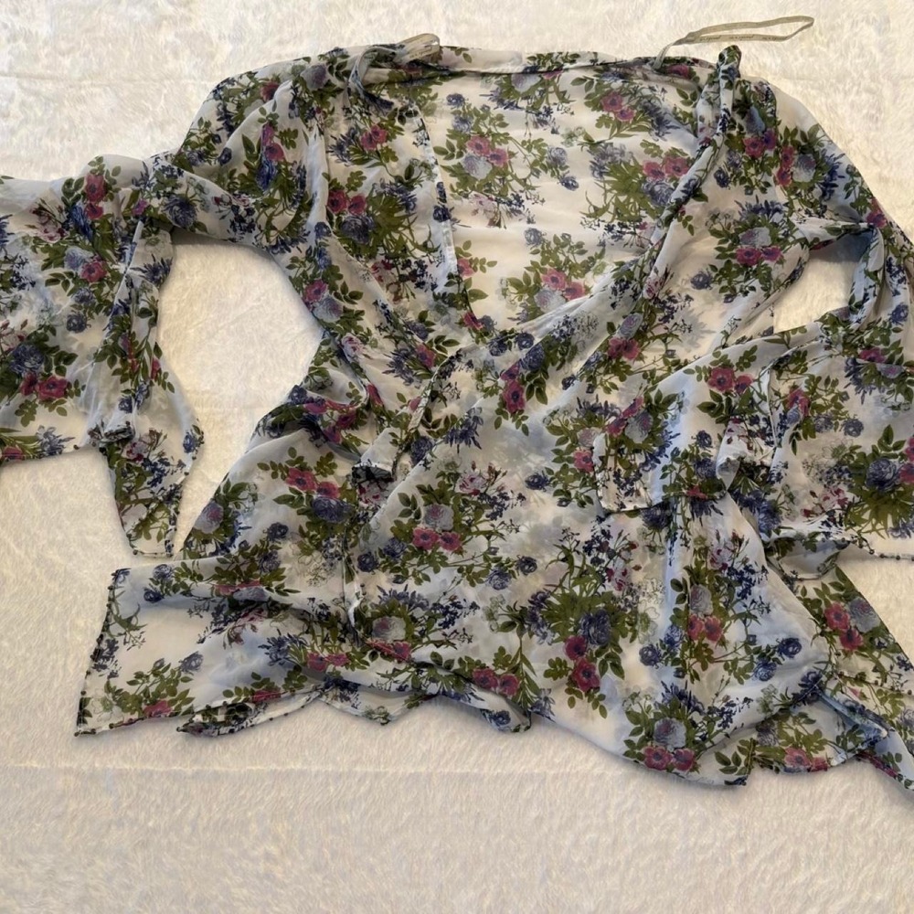 Gimmicks by BKE Womens White Floral Beaded Sheer Cardigan Top Large